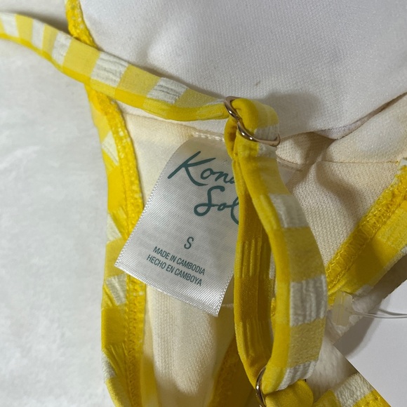 KONA SOL Womens Textured Triangle Bikini Top Yellow and White Size Small - Picture 5 of 6